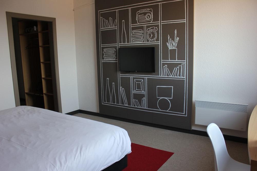 B&B Hotel Mons Gare Esterno foto